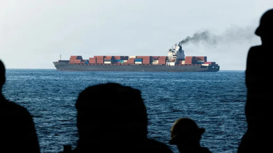 Iran Conflict Spurs Renewable Energy Shift Amid Strait of Hormuz Closure