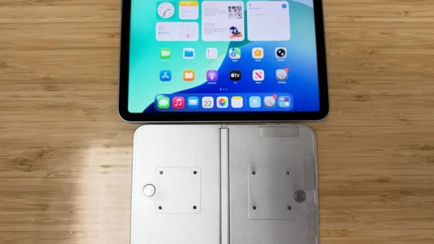 Apple Prepares New CEO for $2,000 Foldable iPhone Launch: Report