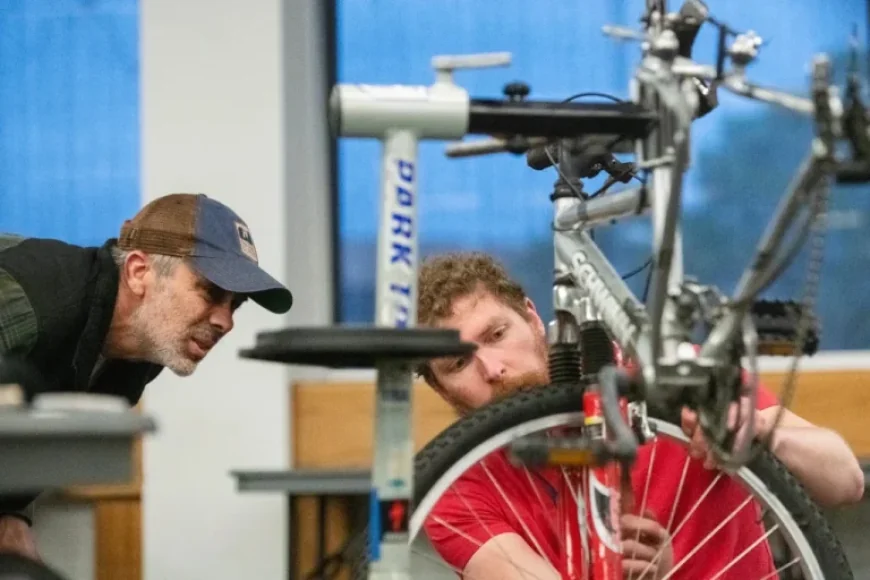 Exploring Colorado’s Repair Café: A Hub for the Right-to-Repair Movement