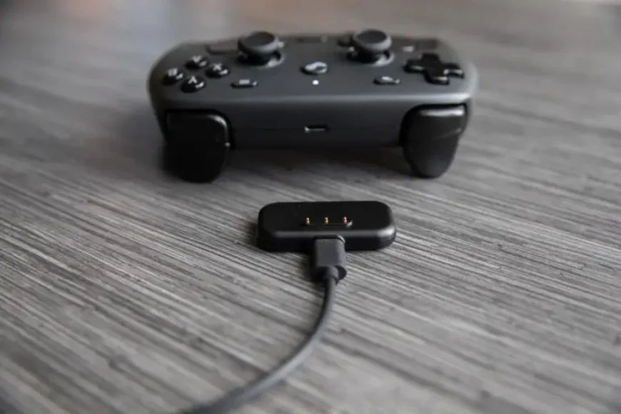Valve launches the Steam Controller before the Steam Machine, and that delay tells the real story