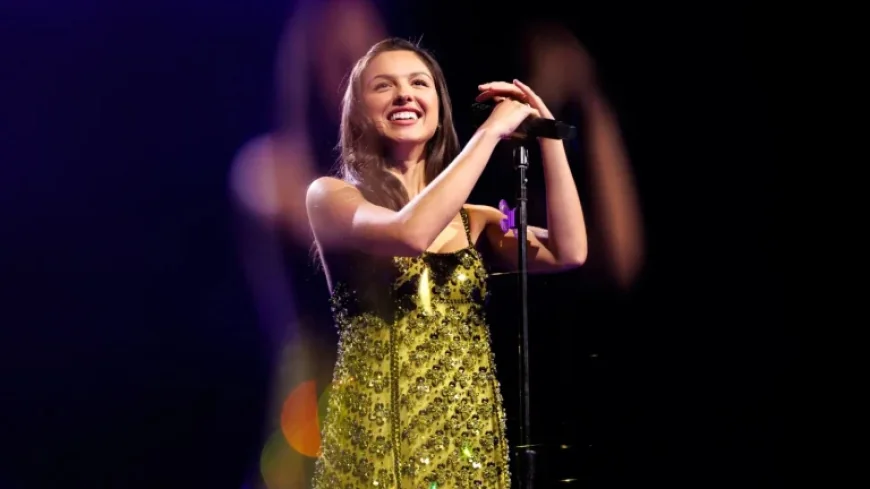 Open Mic Singer Opens Olivia Rodrigo’s Surprise NYC Set