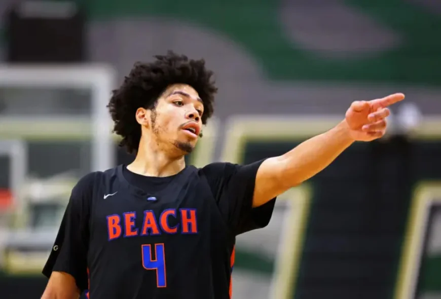 Tyran Stokes Commitment Shakes the Race Between Kansas and Kentucky
