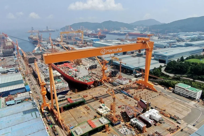 Hanwha Plans Submarine Bid Joint Venture With APMA