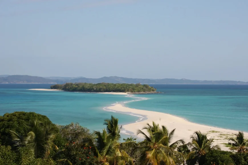 Entalula Beach Leads 2026 Beaches Ranking in the Philippines