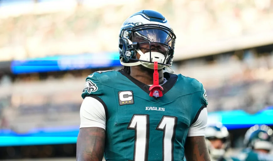 Patriots A.j. Brown Trade Rumors Point to 2028 First-Round Pick