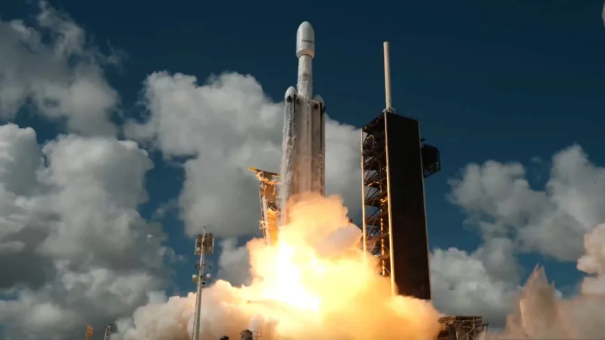SpaceX Plans Second Spacex Falcon Heavy Rocket Launch After Monday Scrub