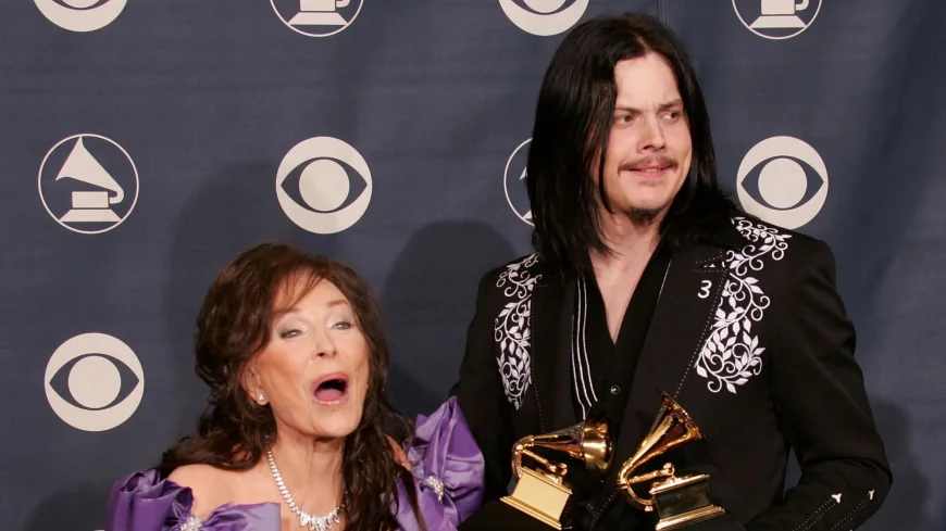 Jack White Produced Van Lear Rose to a No. 2 Country Peak