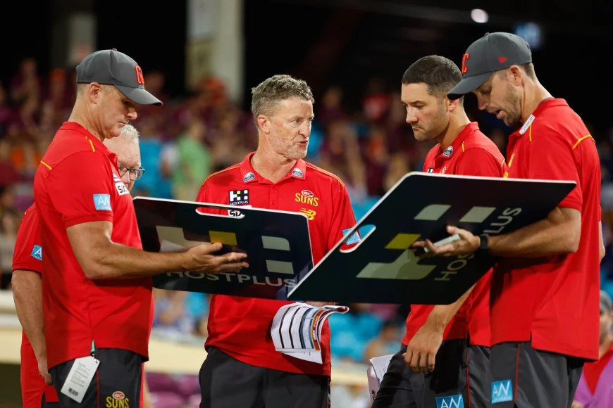 Hawthorn Football Club backs 12-month coach security as pay hits $200,000