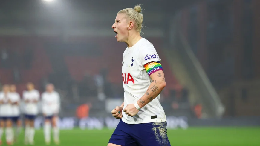 Bethany England to Leave Tottenham After 32 League Goals