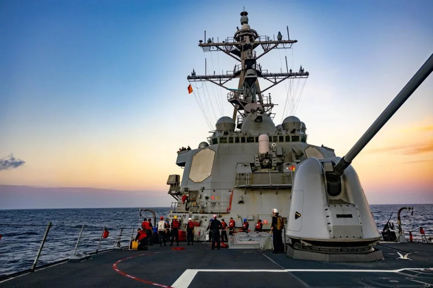 Fire Knocks Out Power and Propulsion on Uss Higgins
