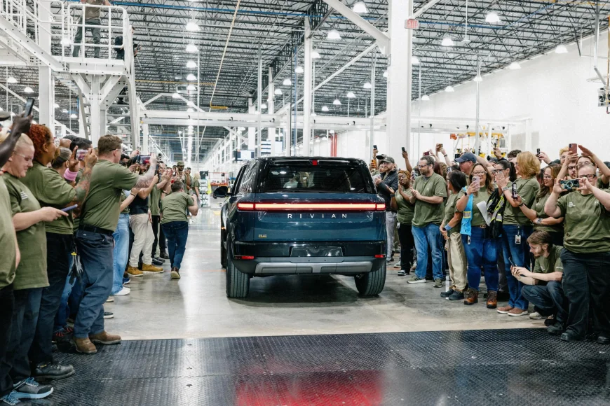 Rivn Stock Gains 10.8% in 30 Days as Rivian Closes at US$16.06