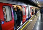 Signal failure suspends Piccadilly Line between Arnos Grove and Hyde Park Corner