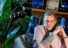 Patrick Huard leads Juste entre toi et moi back to monthly release