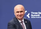 Rząd Ilie Bolojana upadł po 281 głosach w rumuńskim parlamencie