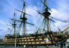 Workers remove Hms Victory foremast during 30,000-pound repair