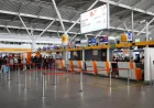 Ewakuacja na Lotnisko Chopina Warszawa wywołała utrudnienia
