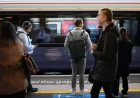 South Western Railway delays hit London Waterloo and Vauxhall services