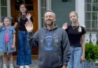 Nate Bargatze Pushes $25 Nate Rate for The Breadwinner