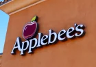 Applebees moves managers to the dining room as sales improve
