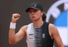 Iga Swiatek routs Jessica Pegula 6-1, 6-2 — Maria Sharapova