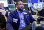 Trump Visit Ends as Stock Markets Fall on 10-Year Yield Jump