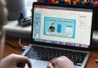 Ulf Kristersson pushes Sweden from screens to books in schools