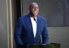Magic Johnson Warns Thunder, Spurs May Rule West for 5-7 Years