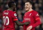 Klopp Stops Sadio Mane Andy Robertson Argument at Halftime