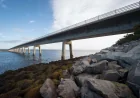 Traffic Scotland closes Kessock Bridge in both directions