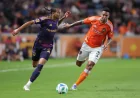 Apple to Stream Houston Dynamo Vs La Galaxy With 17 iPhones