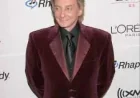 Barry Manilow says lung cancer treatment was successful after December surgery