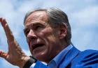 Greg Abbott orders 2026-27 tuition freeze at Texas colleges