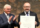 Steinmeier warnt in Neustadt vor autoritären Tendenzen