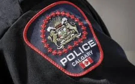 Calgary police investigate after 2 children found dead in vehicle