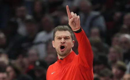 Doris Burke on Tiago Splitter's Blazers future after 42-40 season