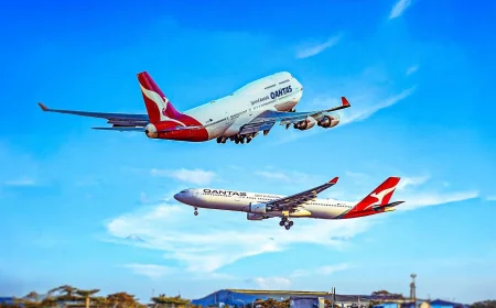 Boeing Regret Lands as Alan Joyce Backs 777 Over Qantas Order