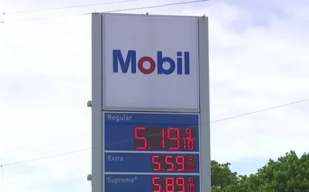 Jerome Powell Says Diesel Fuel Prices Jump as Brent Tops $126