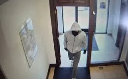 Police Search After 2 Killed in Berea Bank Robbery