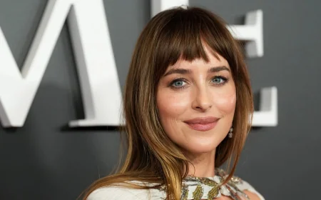 Dakota Johnson Debuts Buttercream Blonde as Summer 2026 Trend
