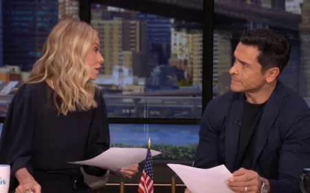Kelly Ripa Marks 30 Years With Mark Consuelos in Family Photos
