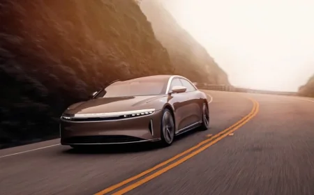 Cold Weather Cuts Electric Vehicle Range as Batteries Slow