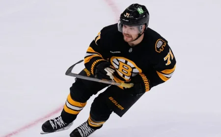 David Pastrnak on first line as Bruins shuffle Game 5