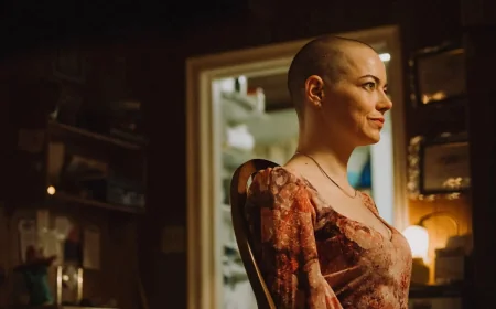 Emma Stone Leads Bugonia Movie to Netflix Streaming Debut