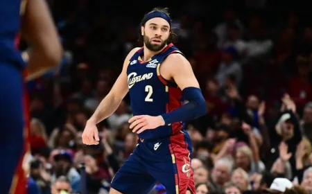Kenny Atkinson moves Dean Wade out of Cavaliers starting lineup for Game 5