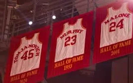 Steven Adams and Larry Smith's No. 13 Rockets history