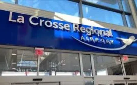 United Airlines Delays Chicago O’Hare Launch to Oct. 25