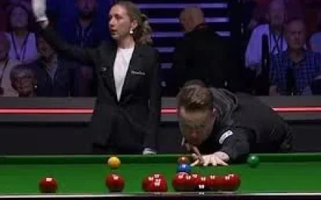 Tatiana Woollaston Match Halted at 11-11 as Taylor Calls for Fan Ejection