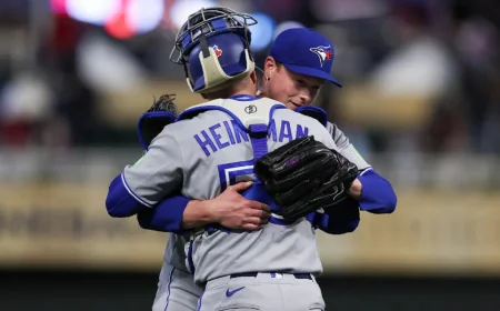 Lenyn Sosa helps Blue Jays ride Okamoto's 2 homers to 7-3 win
