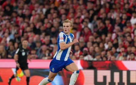 Diogo Costa Drives Fc Porto Toward One Last Title Push