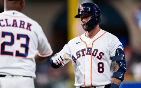 Christian Walker Leaves After 93.3 mph Pitch Hits Head